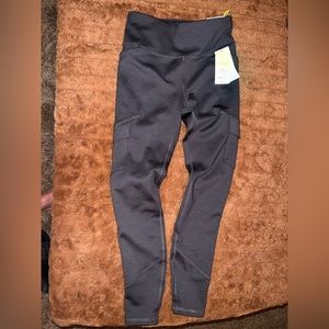 Brand new High Rise Cargo Leggings in Dark Gray
